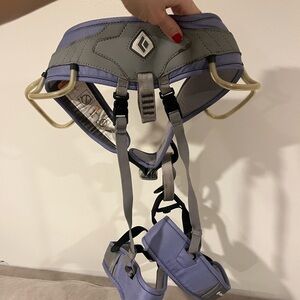 Black Diamond Women's Climbing Harness in Gray and Purple